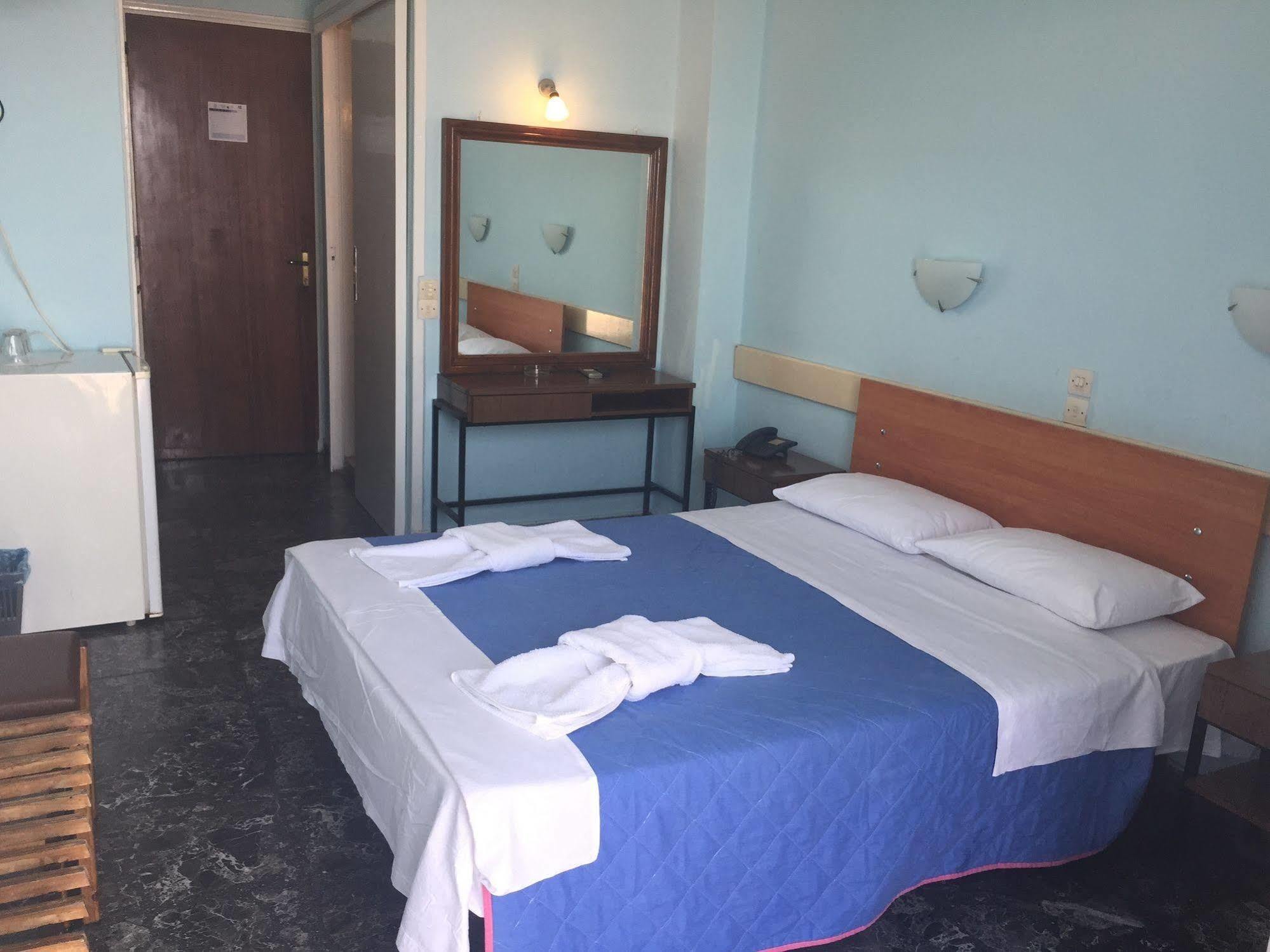 Hotel Areti Aegina Exterior foto